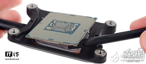 新款21.5英寸iMac拆解意外发现:内存、CPU均可升级